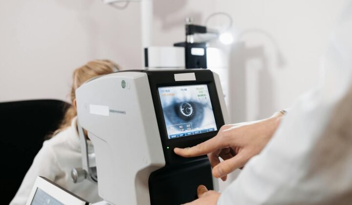 Bakıda oftalmoloq qiymətləri 2026