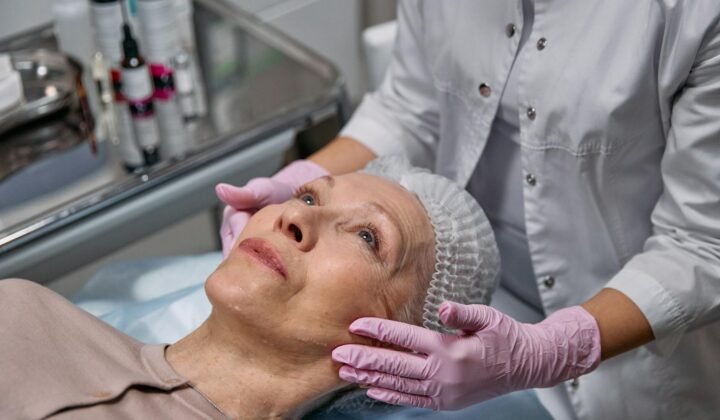 Dəri xalları: hansıları təhlükəlidir, melanoma əlamətləri