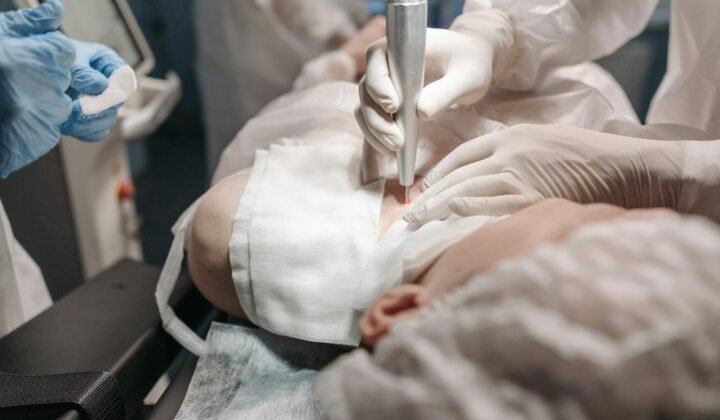 Günəş yanığı: dərinin qorunması və ilk yardım