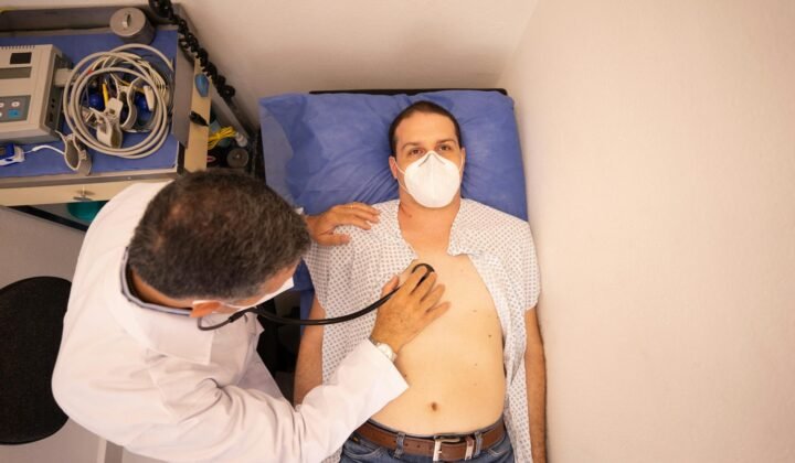 Kardioloq nədir? Bakıda kardioloq həkimləri