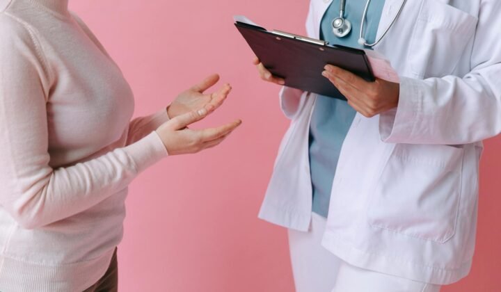 Qastroenteroloq nədir? Bakıda mədə-bağırsaq həkimləri